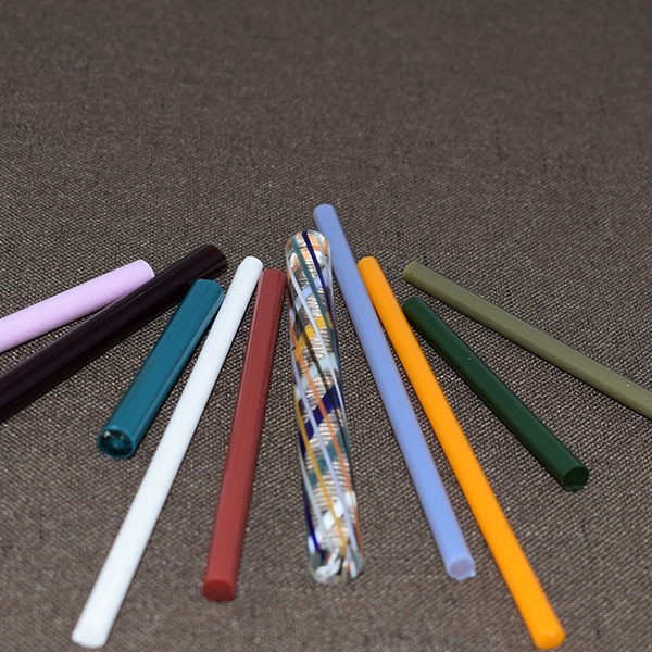 Opaque colored glass rods for Laboratories